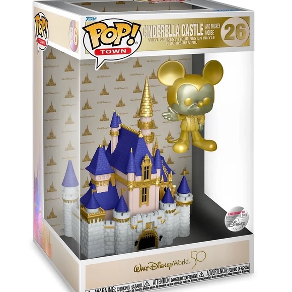 Walt Disney World 50 Castle and Mickey Mouse Funko Pop! Town Vinyl Set #26 - Picture 4 of 4